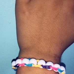 Colorful dark band with bead bracelets